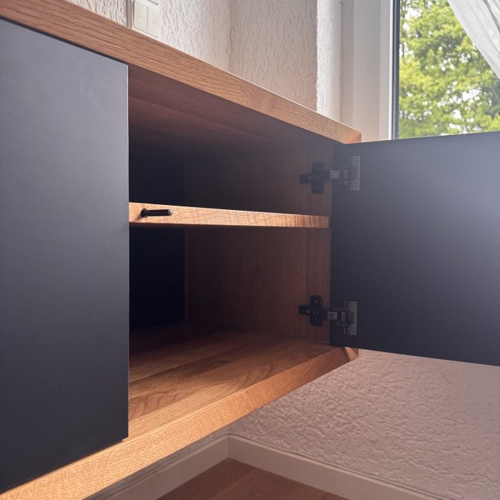 5 Türen grifflos zu Öffnen über Tip-On